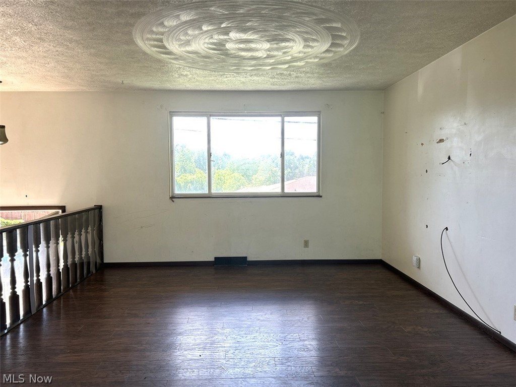 108 Brentwood Boulevard Wintersville OH 43953