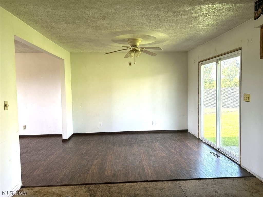 108 Brentwood Boulevard Wintersville OH 43953