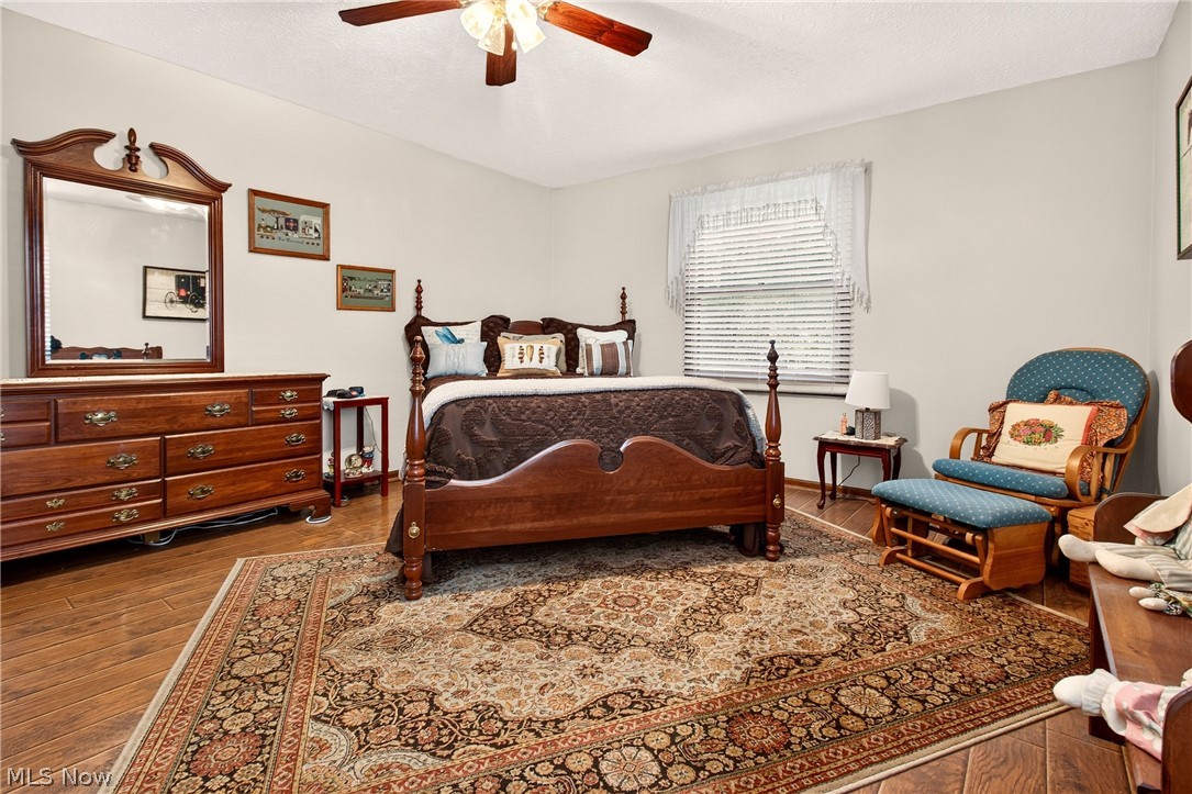 4718 Queen Anne Avenue Lorain OH 44052