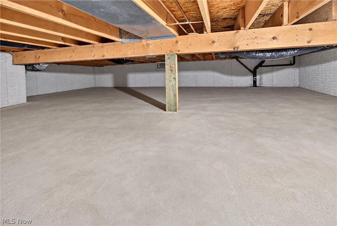4718 Queen Anne Avenue Lorain OH 44052