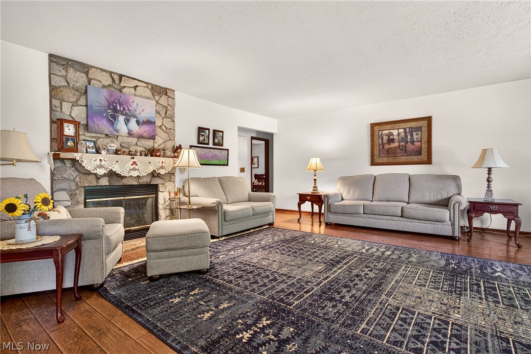 4718 Queen Anne Avenue Lorain OH 44052