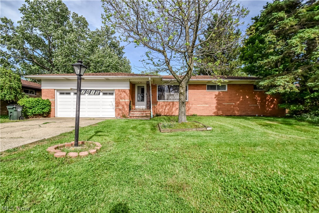 7815 Parmaview Lane Parma OH 44134