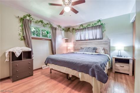 7815 Parmaview Lane Parma OH 44134