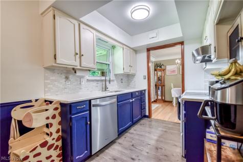 7815 Parmaview Lane Parma OH 44134