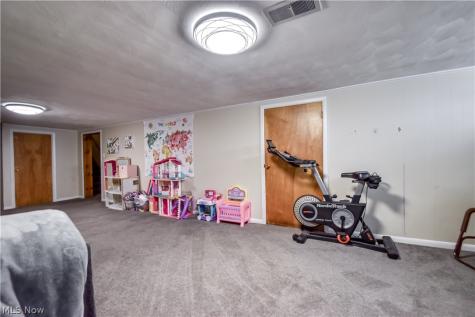7815 Parmaview Lane Parma OH 44134