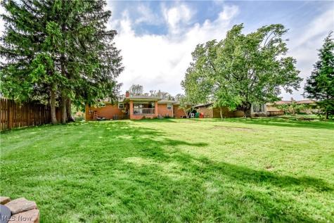 7815 Parmaview Lane Parma OH 44134