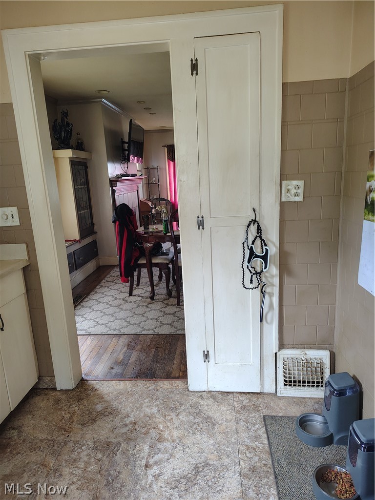 3734 W 128th Street Cleveland OH 44111