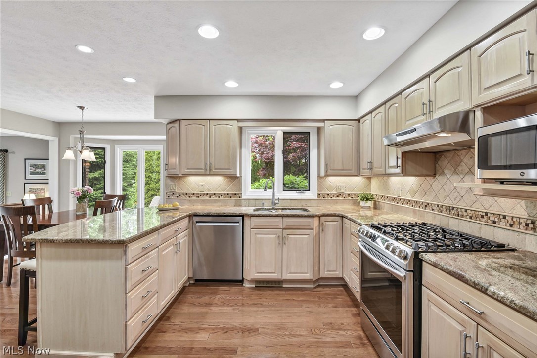 25832 Briarwood Court Westlake OH 44145