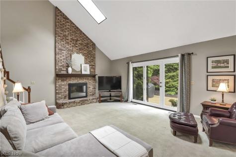 25832 Briarwood Court Westlake OH 44145