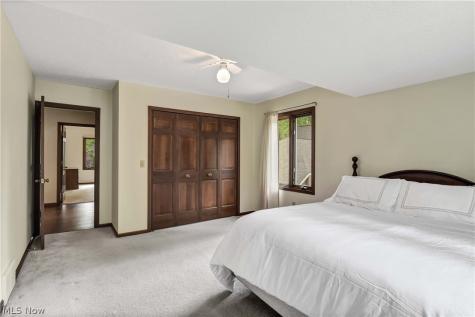 25832 Briarwood Court Westlake OH 44145