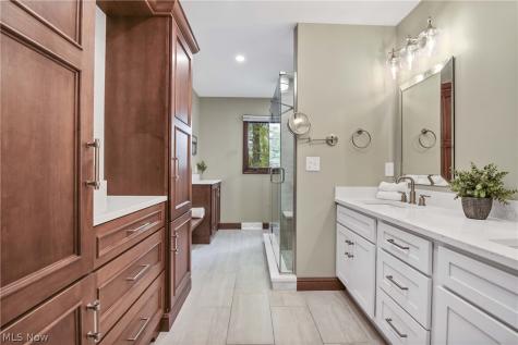 25832 Briarwood Court Westlake OH 44145