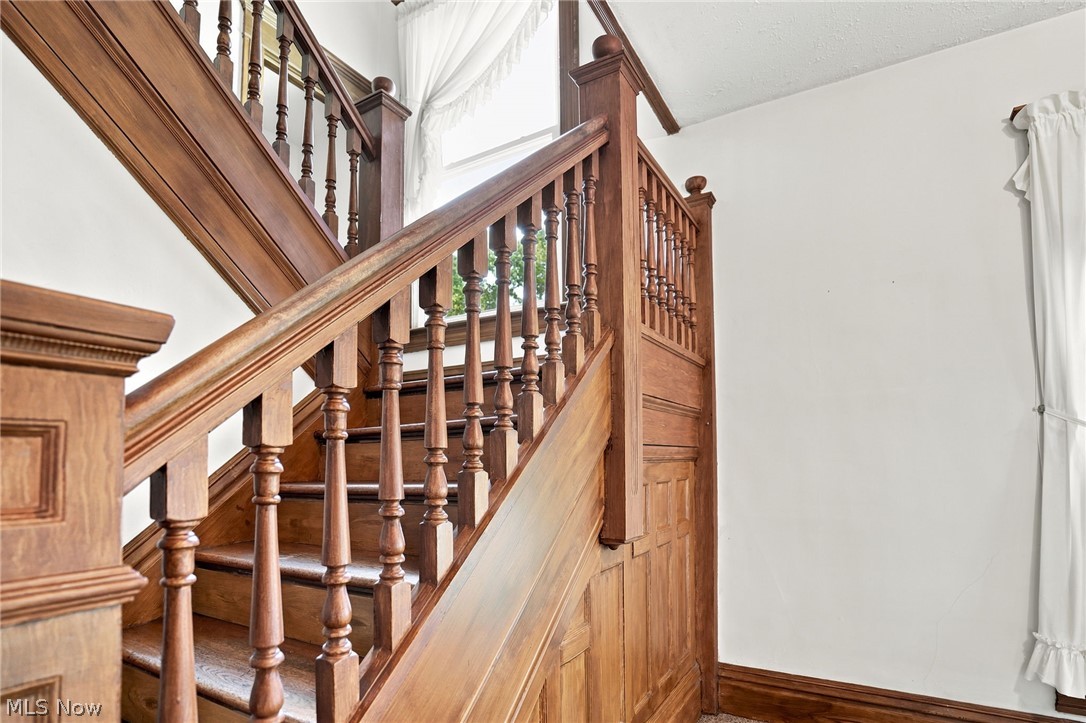 897 Brighton Boulevard Zanesville OH 43701