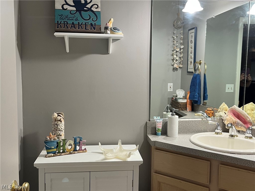 17022 Eagles Nest Circle Strongsville OH 44136