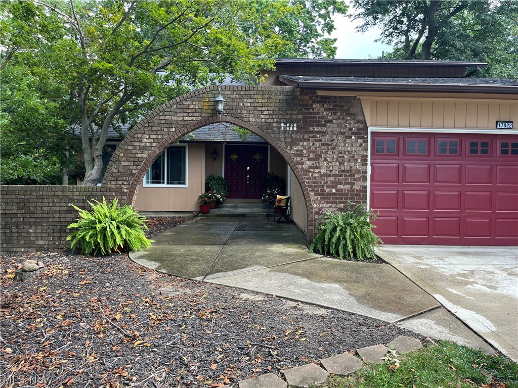 17022 Eagles Nest Circle Strongsville OH 44136
