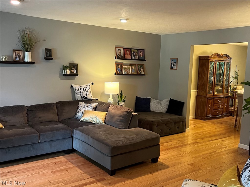 17022 Eagles Nest Circle Strongsville OH 44136