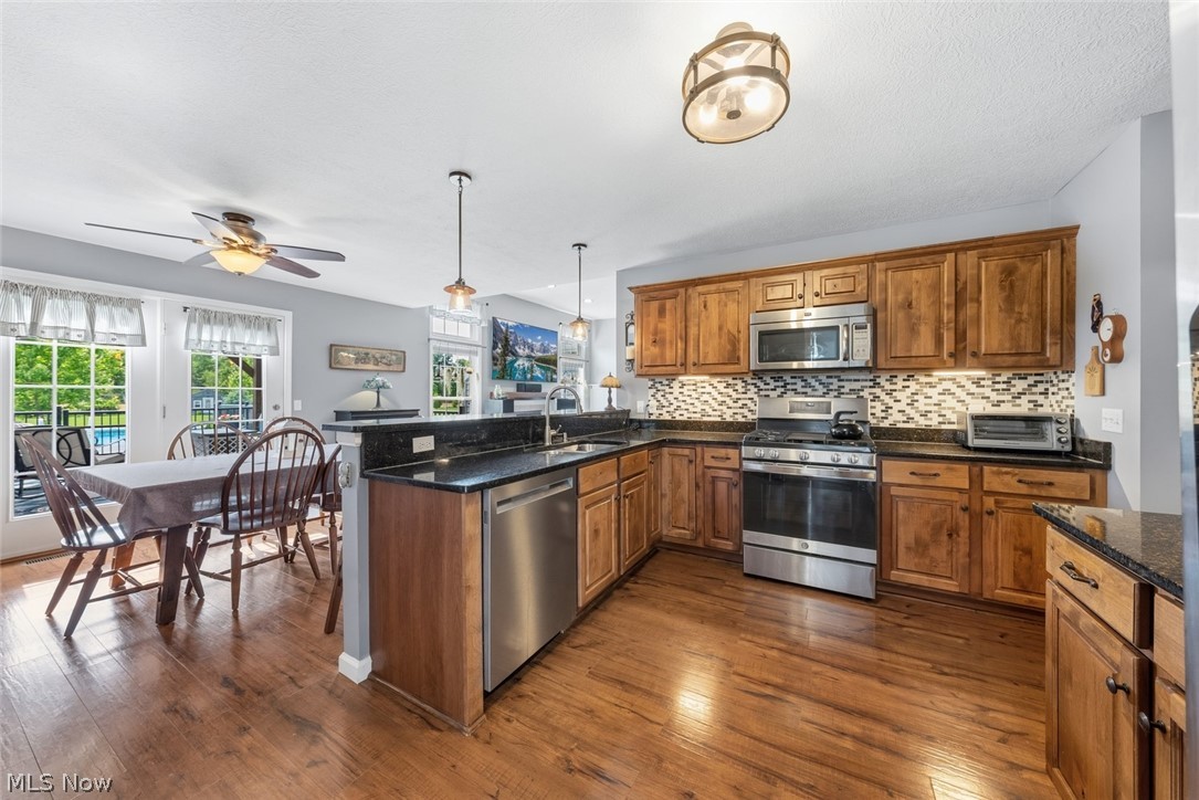 8522 Bank Street Vermilion OH 44089