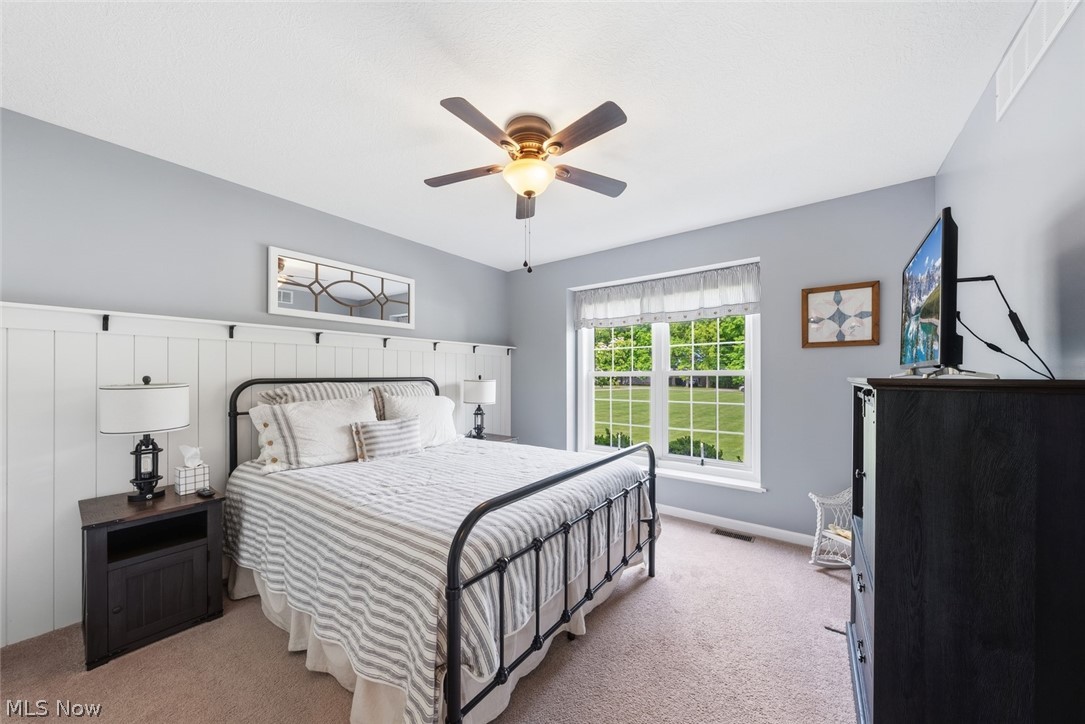 8522 Bank Street Vermilion OH 44089