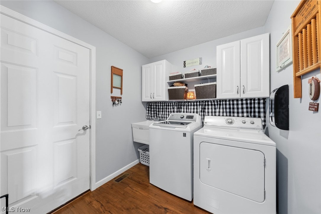 8522 Bank Street Vermilion OH 44089
