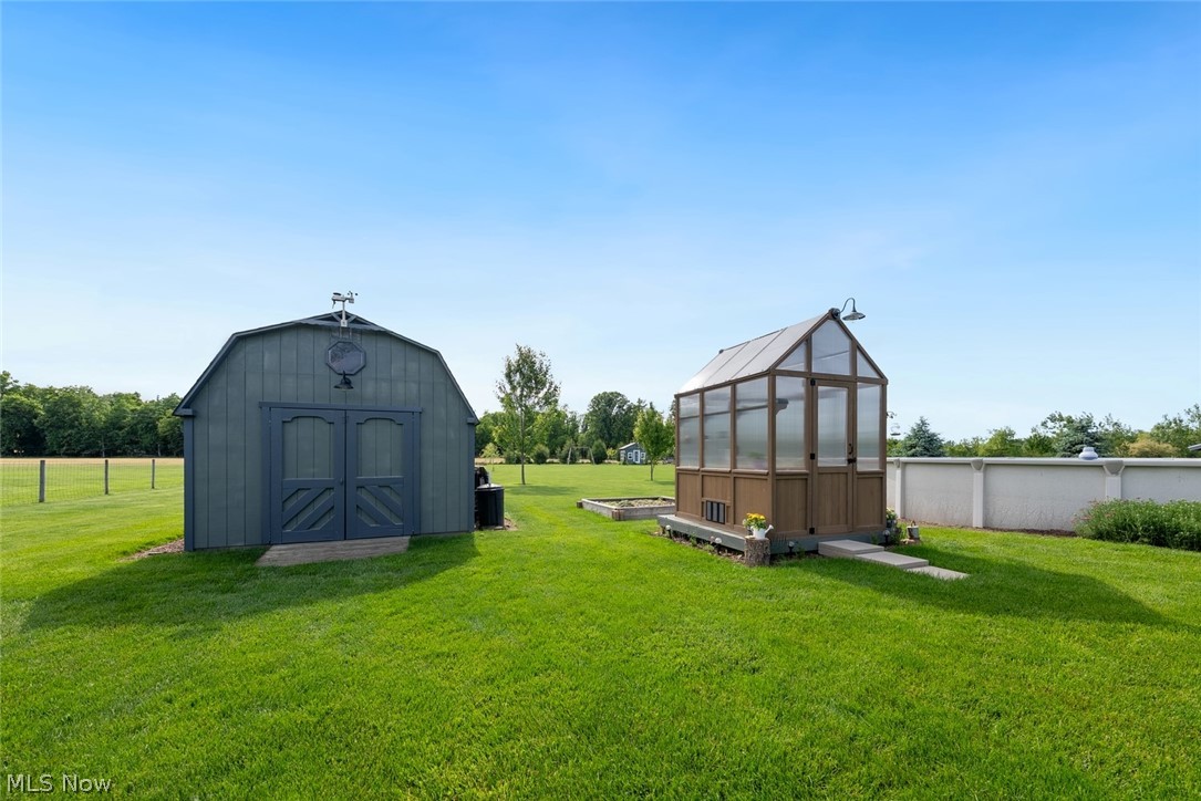 8522 Bank Street Vermilion OH 44089