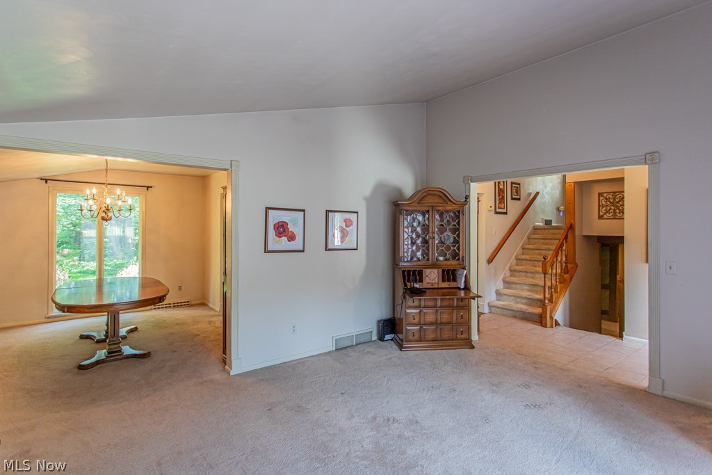9628 Cain Drive NE Warren OH 44484