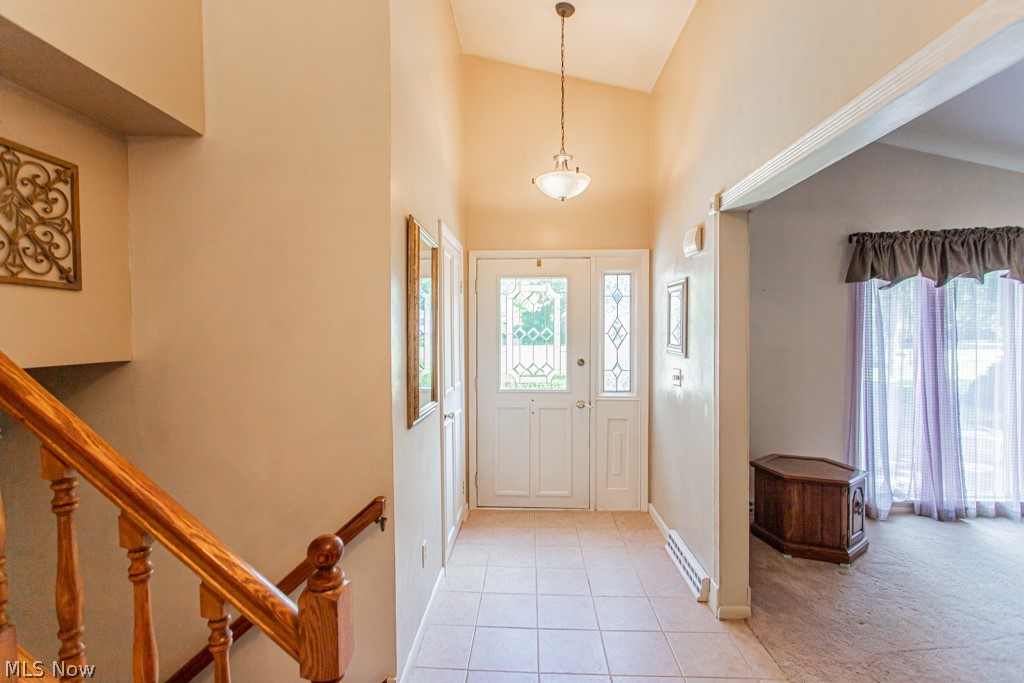9628 Cain Drive NE Warren OH 44484