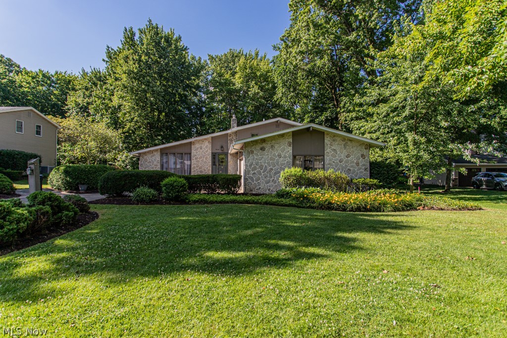 9628 Cain Drive NE Warren OH 44484