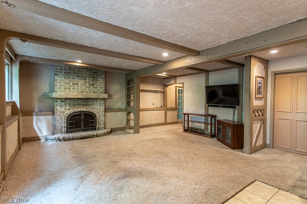 9628 Cain Drive NE Warren OH 44484