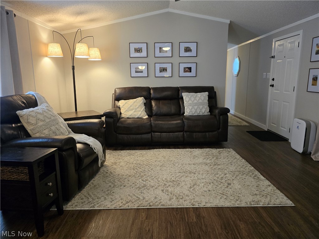 324 Fairview Street West Lafayette OH 43845
