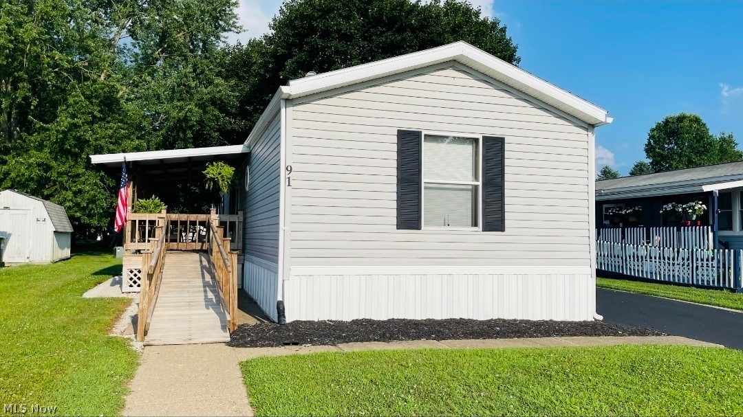 324 Fairview Street West Lafayette OH 43845