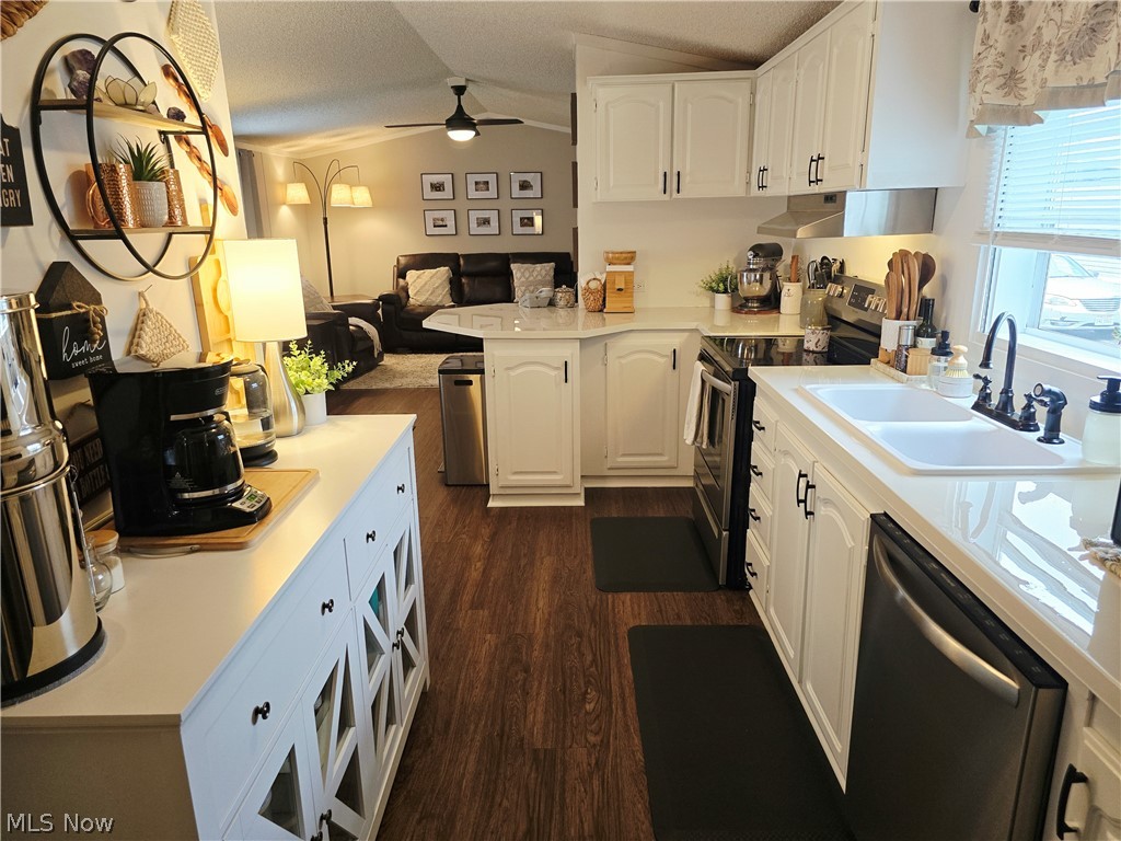324 Fairview Street West Lafayette OH 43845