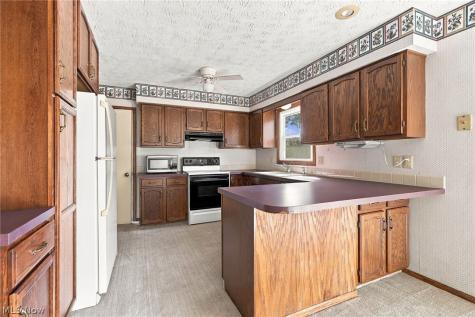 1144 Royce Street NW Uniontown OH 44685