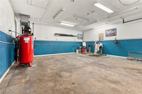 1144 Royce Street NW Uniontown OH 44685