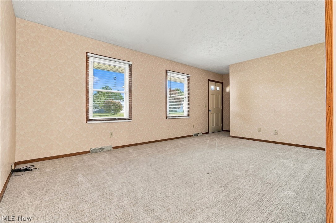 1144 Royce Street NW Uniontown OH 44685