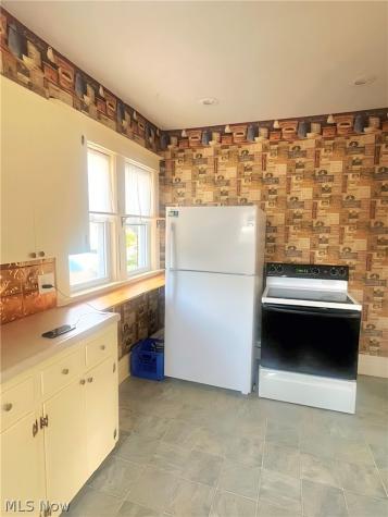 328 Oakwood Avenue Marietta OH 45750