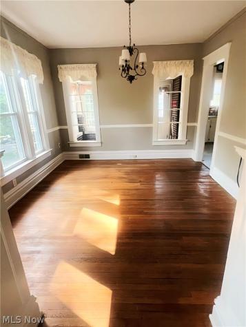 328 Oakwood Avenue Marietta OH 45750