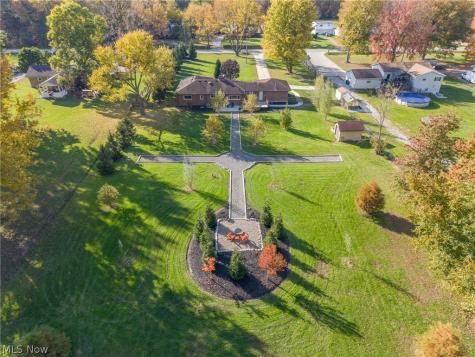 7747 Bronson Road Olmsted Twp OH 44138