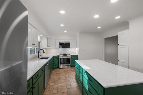 7747 Bronson Road Olmsted Twp OH 44138