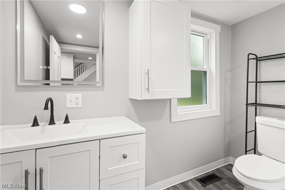 226 High Street Senecaville OH 43780