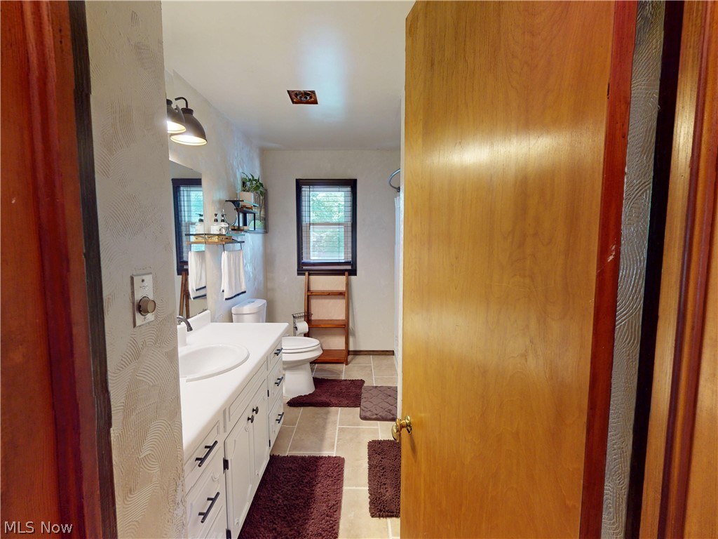 1051 Crown Avenue Ravenna OH 44266