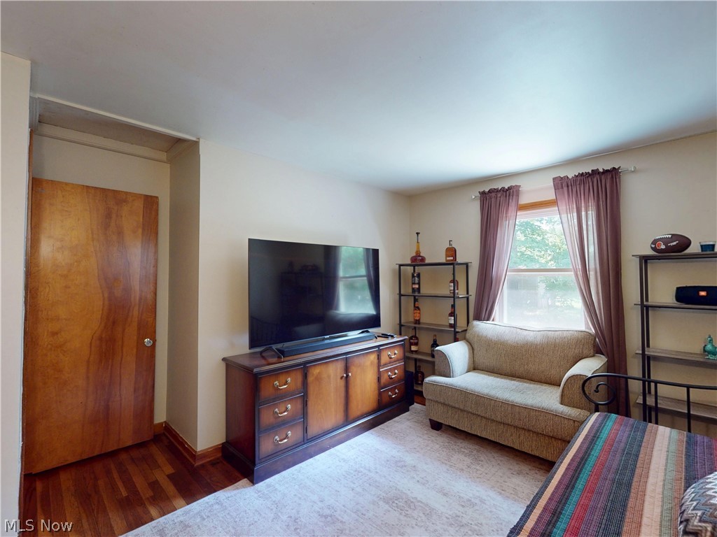 1051 Crown Avenue Ravenna OH 44266