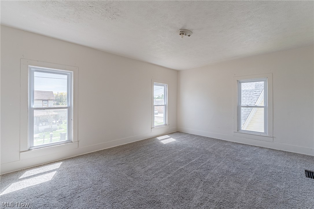 244 Jones Street Shreve OH 44676