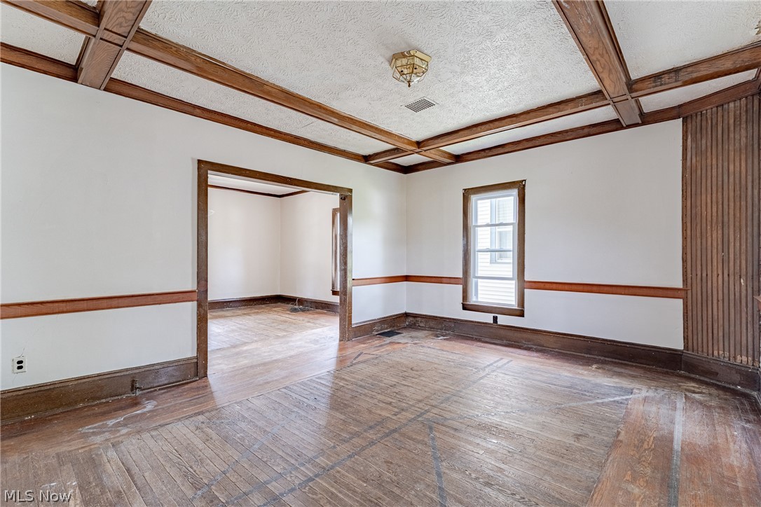 244 Jones Street Shreve OH 44676