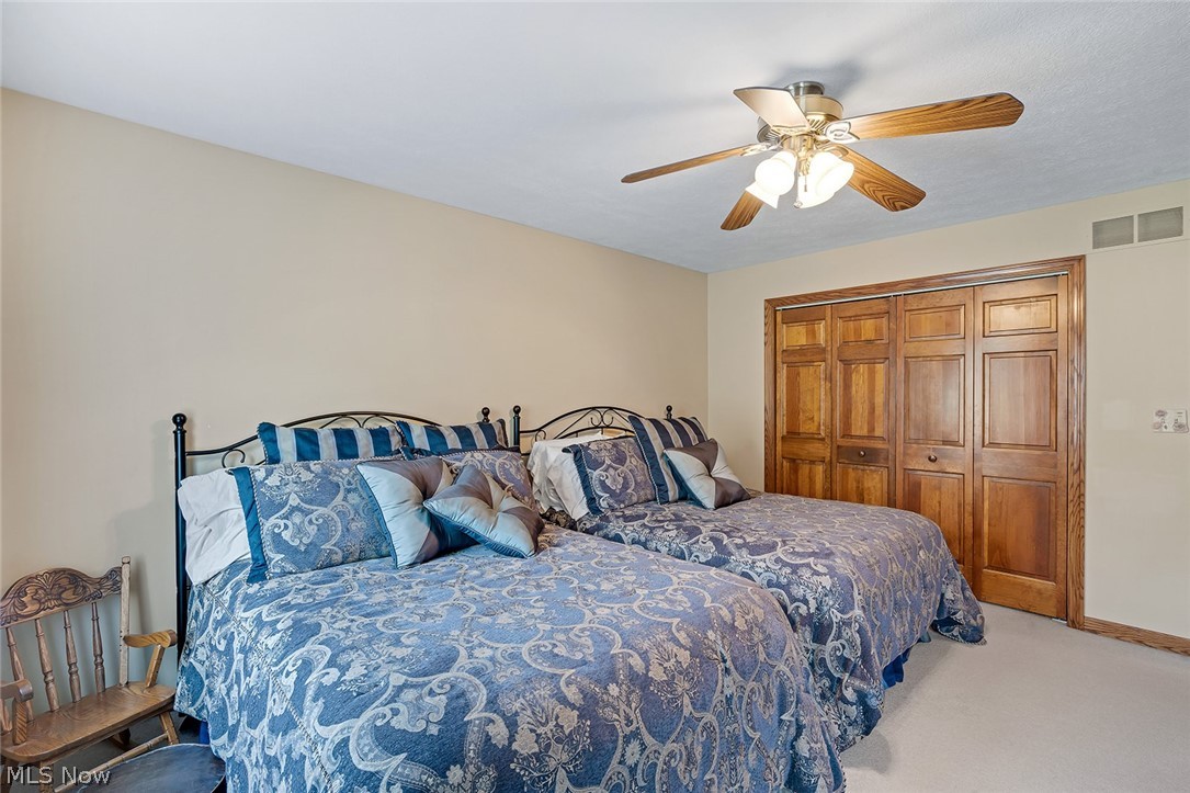 5901 Sharon Drive Youngstown OH 44512