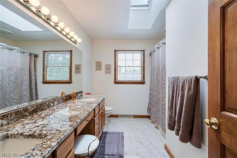 5901 Sharon Drive Youngstown OH 44512