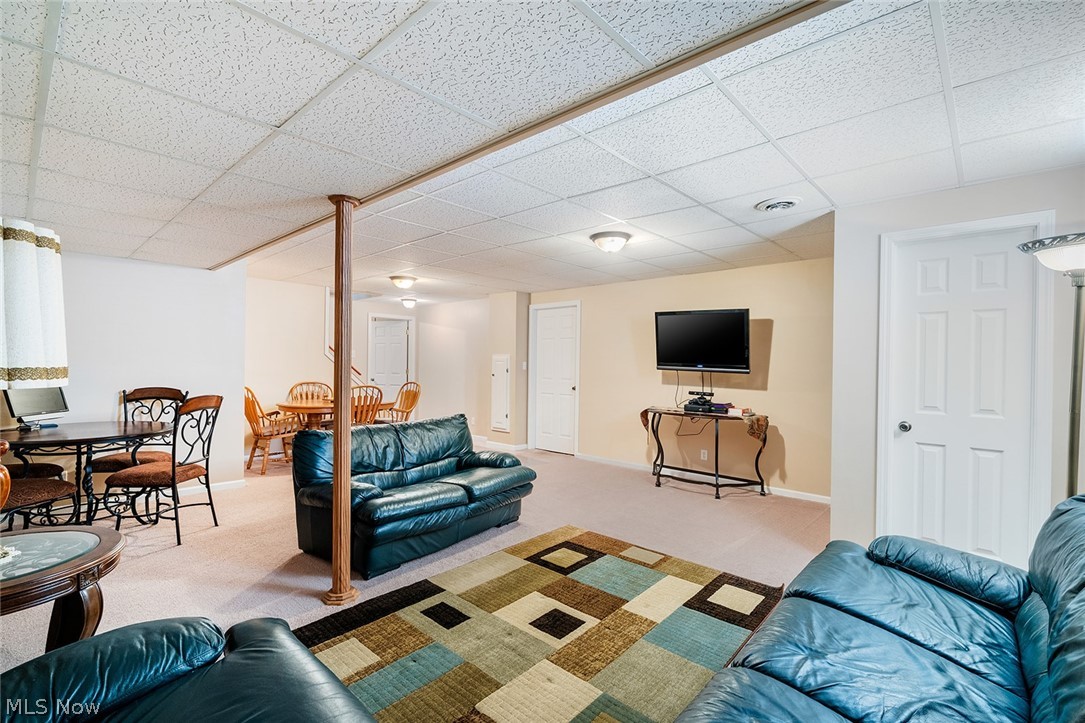5901 Sharon Drive Youngstown OH 44512