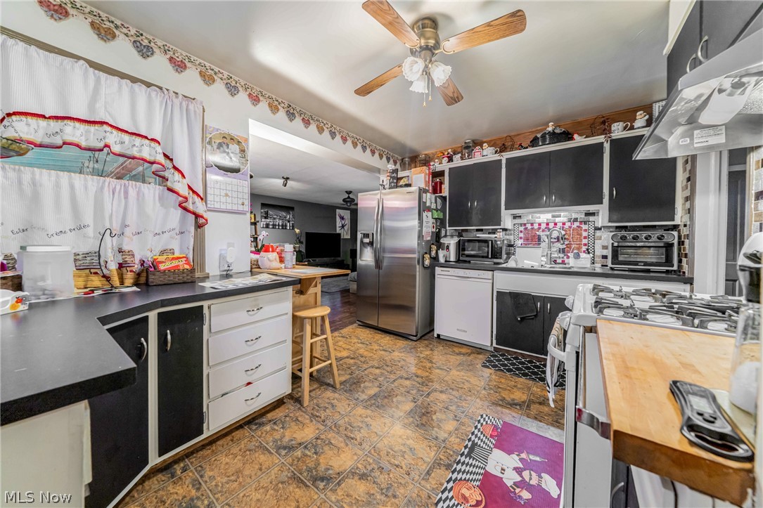 9011 Torrance Avenue Brooklyn OH 44144