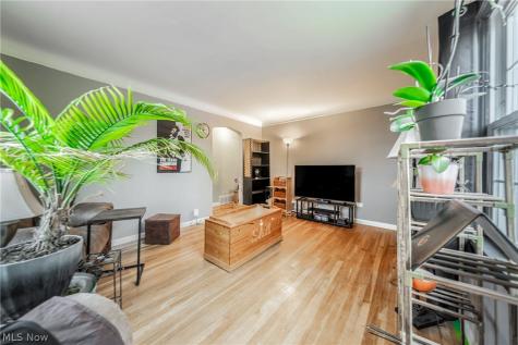 9011 Torrance Avenue Brooklyn OH 44144