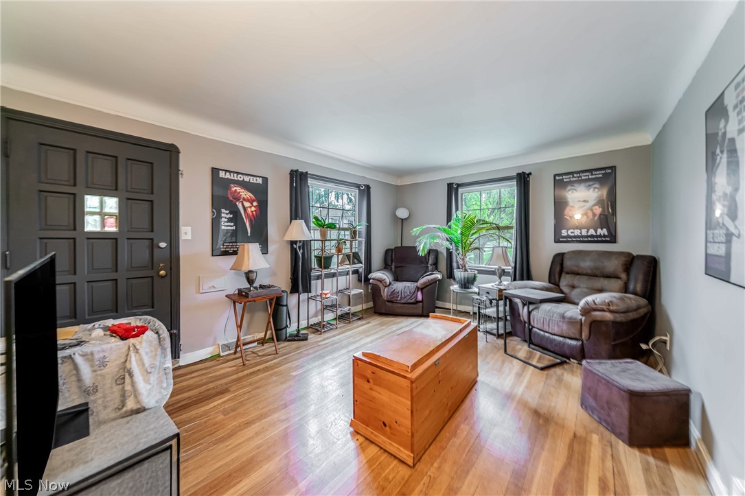 9011 Torrance Avenue Brooklyn OH 44144