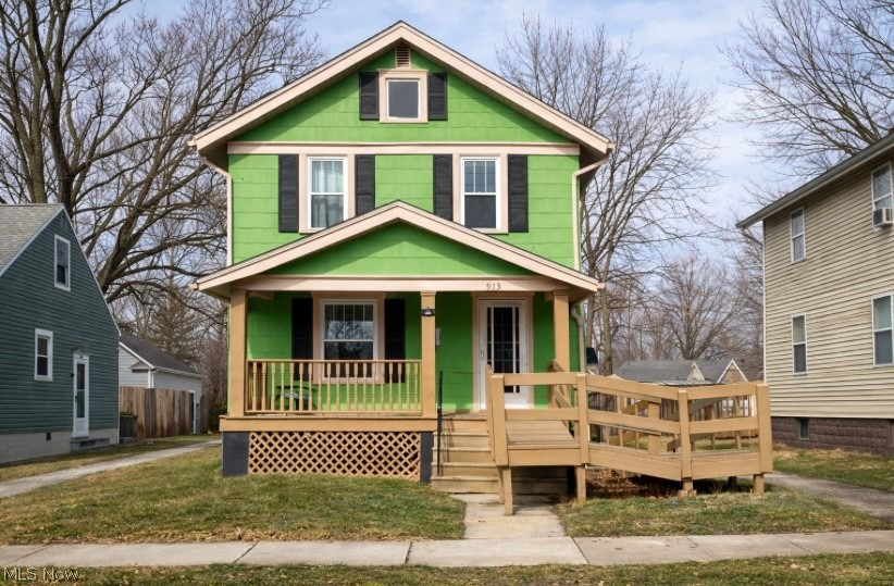 913 Jason Avenue Akron OH 44314