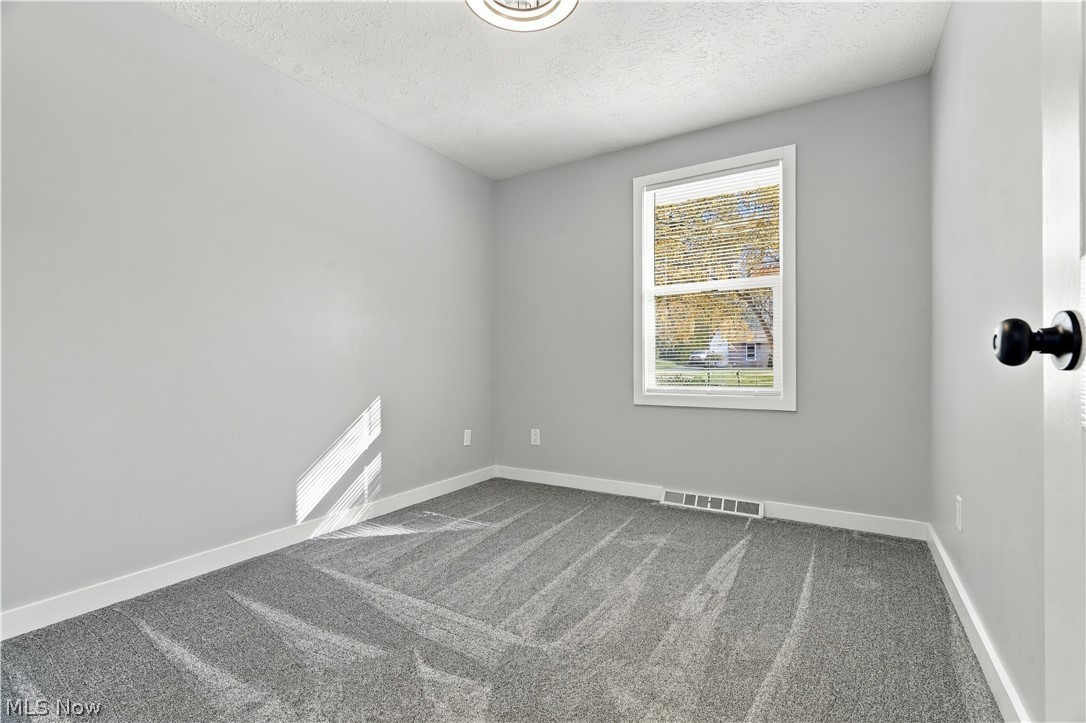 8195 Overwood Avenue NW North Canton OH 44720